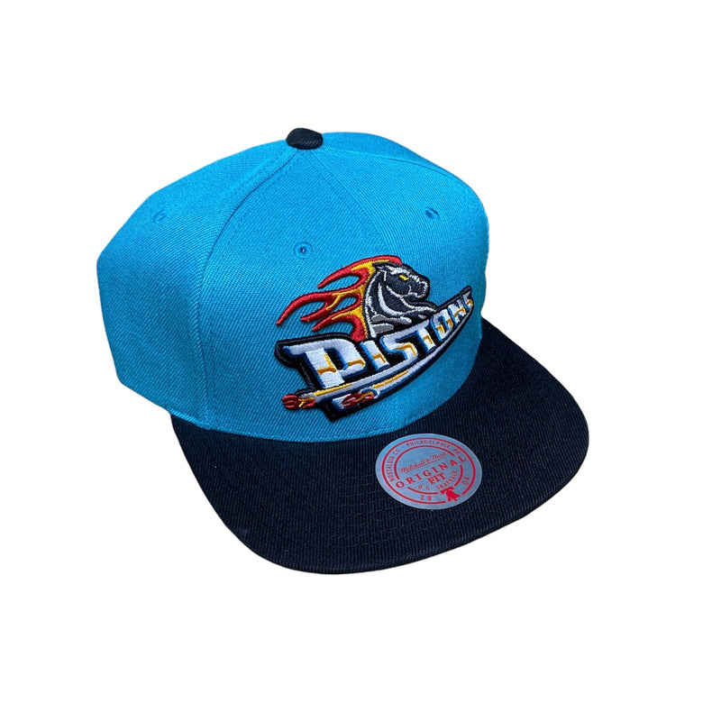 Mitchell & Ness Nba Hwc Detroit Pistons Core Basic Snapback (Teal/Black)