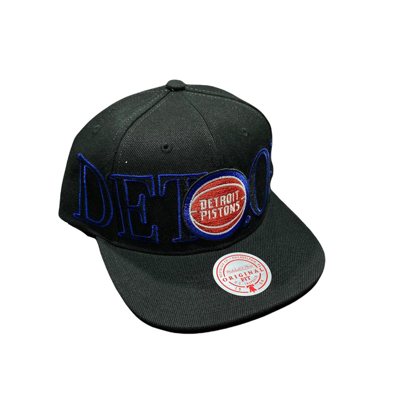 Mitchell & Ness Nba Winner Circle Pistons Snapback (Black)