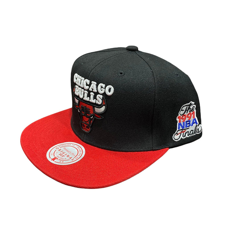 Mitchell & Ness Nba The Champs Hwc Chicago Bulls Snapback (Black/Red)