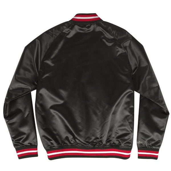 Mitchell & Ness Nba Chicago Bulls Lightweight Satin Jacket (Black)